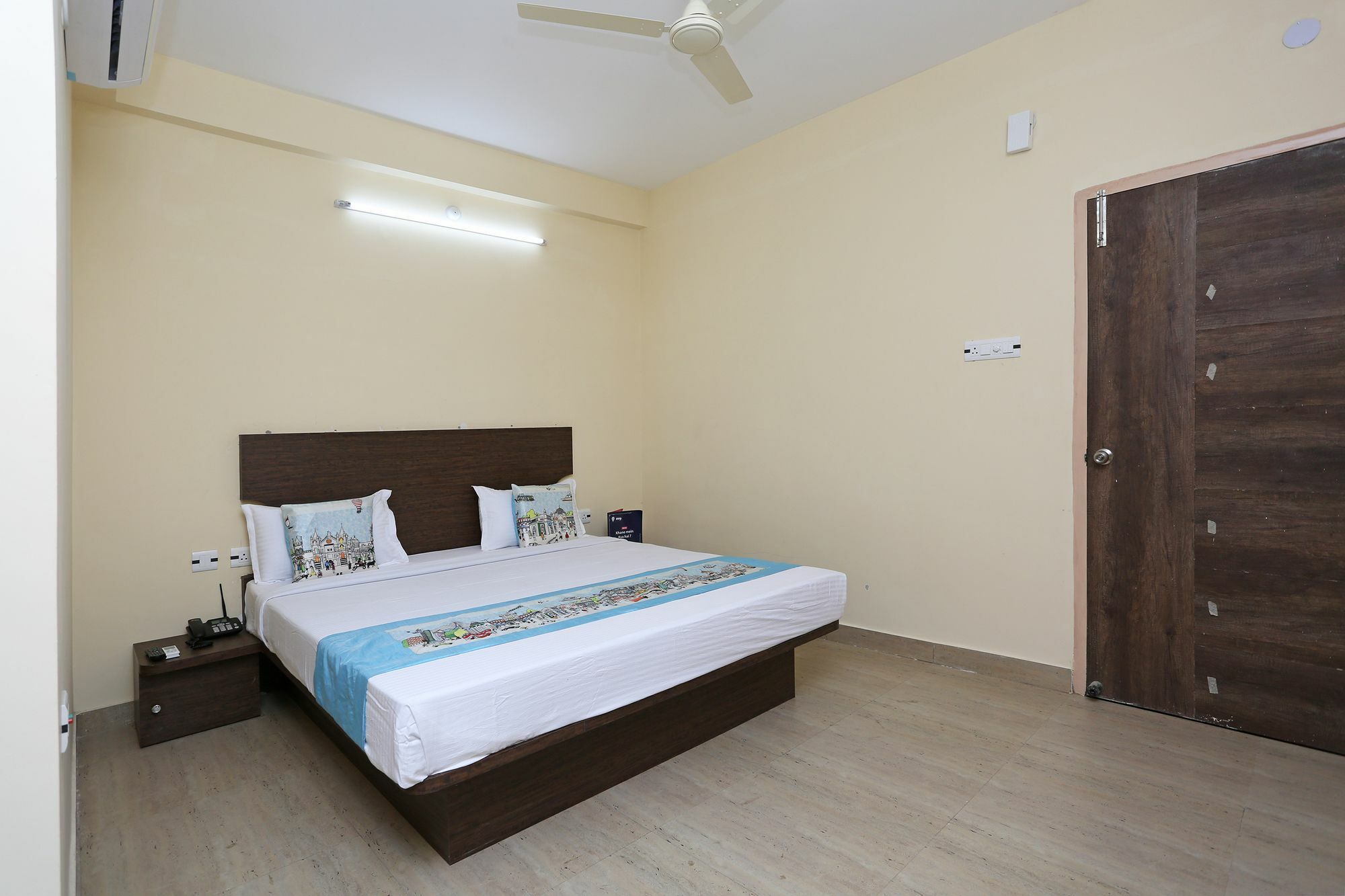 Oyo 11343 Hotel Sai International Бхубанешвара Экстерьер фото